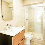 Casa Loma Con Terreno Privado Y Parking Compartido - A 800m De Playa Poniente