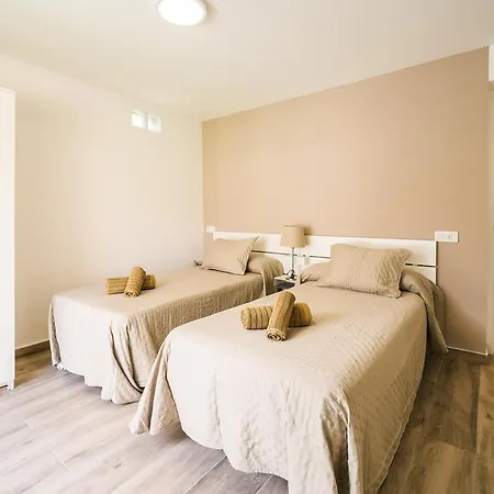 Holiday home Casa Loma Con Terreno Privado Y Parking Compartido - A 800m De Playa Poniente Benidorm